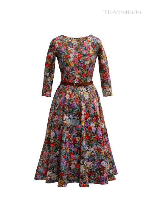 Платье с пышной юбкой с цветами Таисия Кирцова 